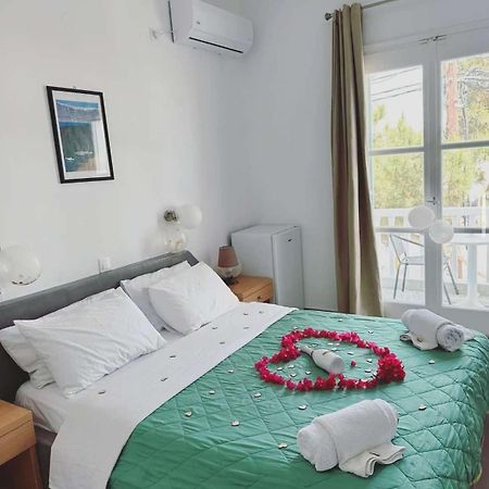 Lefkothea Hotel Kamári Buitenkant foto