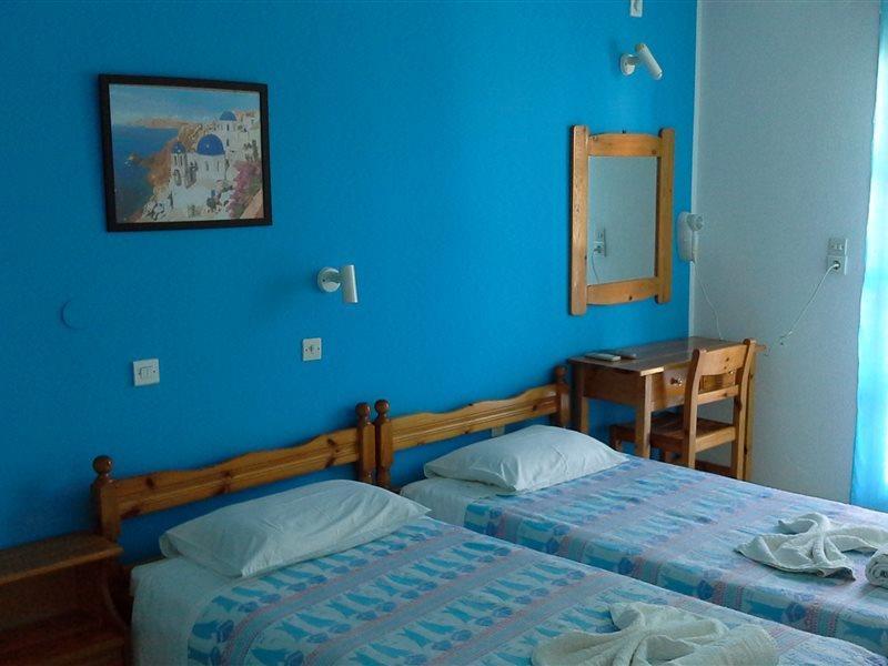 Lefkothea Hotel Kamári Buitenkant foto